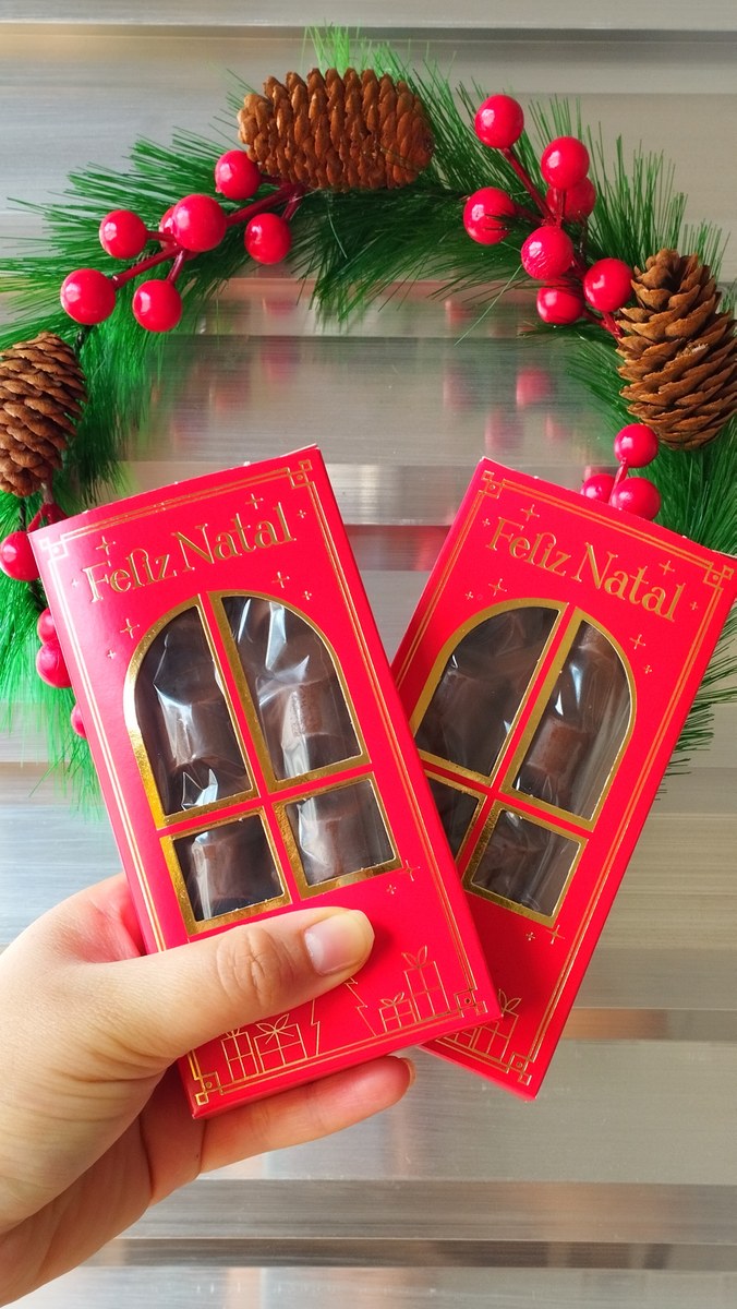 Barra Natalina de Chocolate Recheada - Cherry Doces